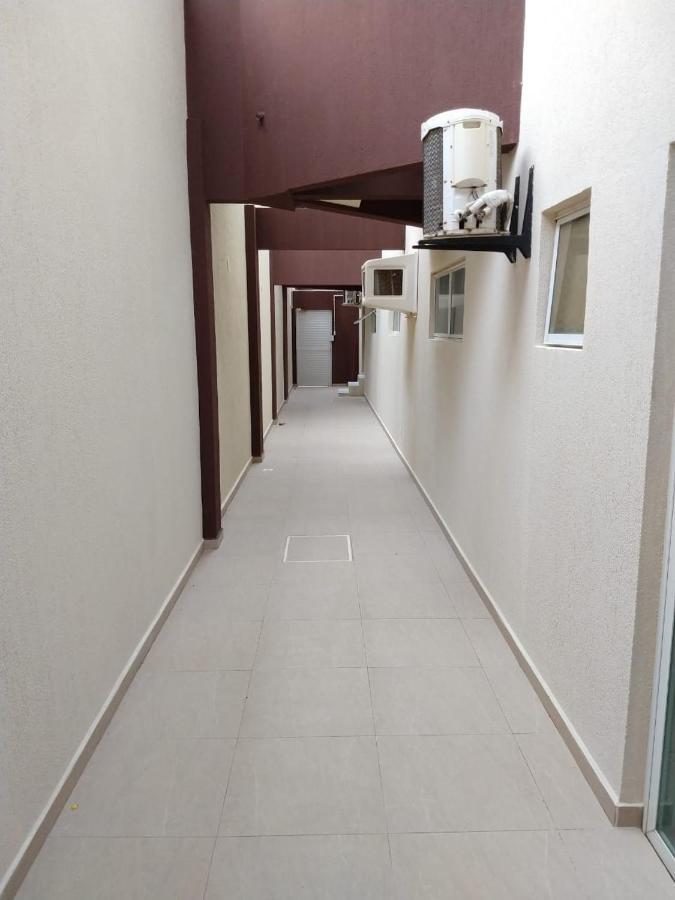 ボンビーニャスResidencial Melfi 3 Ap.1 Frenteアパートメント エクステリア 写真